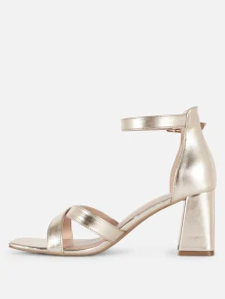 Hot Heels Mit überkreuztem Riemchen, Weite Passform Damen Heels