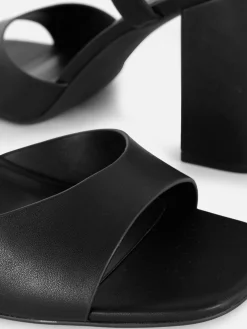 Best Heels Mit Riemchen In Weiter Passform Damen Heels