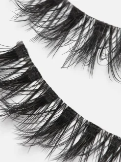 PS… Künstliche Wimpern „Party-Edition“ Künstliche Wimpern