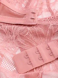 Outlet Set Aus Ungepolstertem Spitzen-BH Und Tanga Damen Dessous-Sets