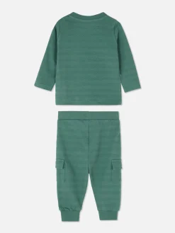 Clearance Strukturiertes T-Shirt- Und Cargohosen Im Set Sets Und Outfits